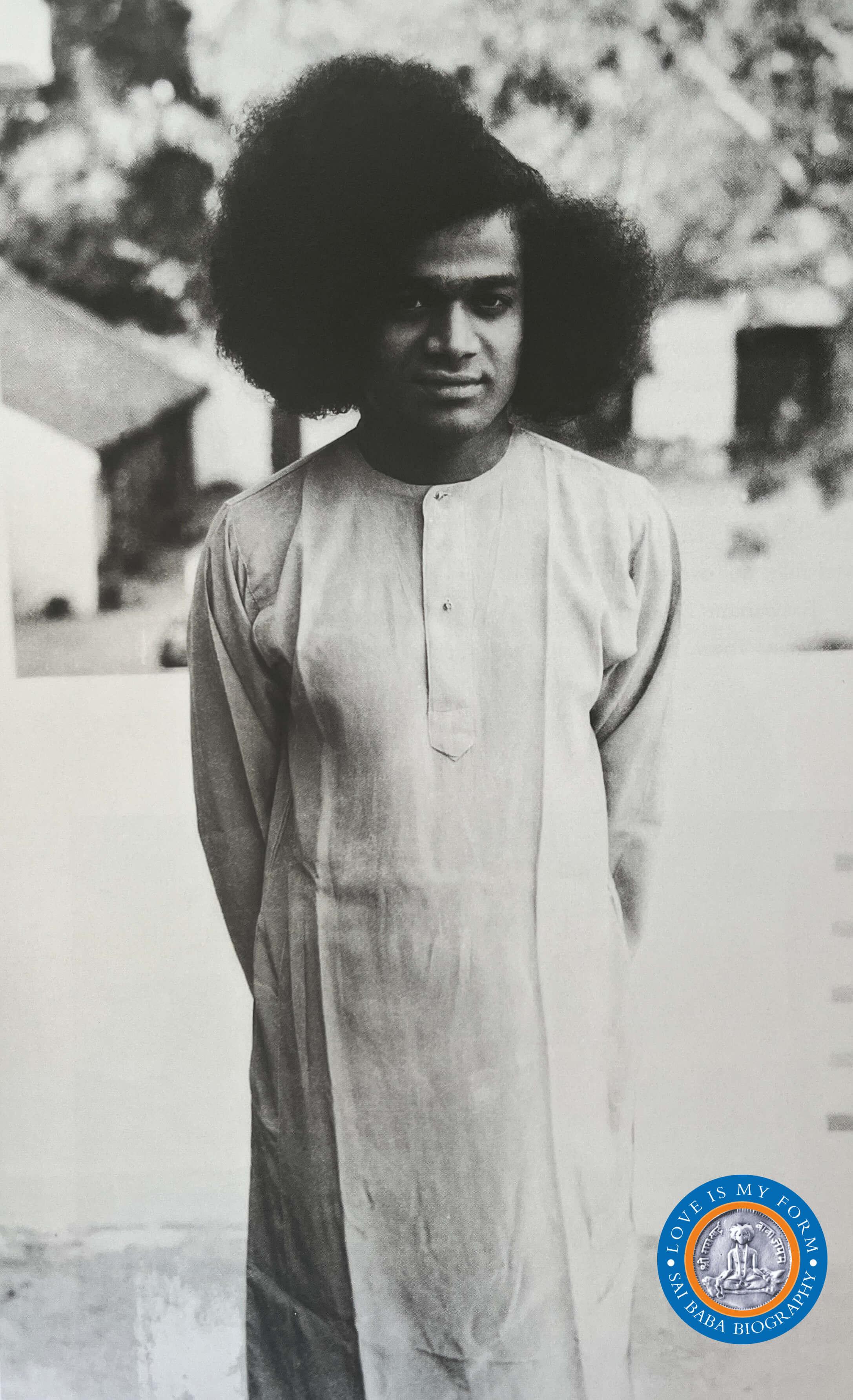 Photo from Love Is My Form: The Advent Book by R. Padmanaban