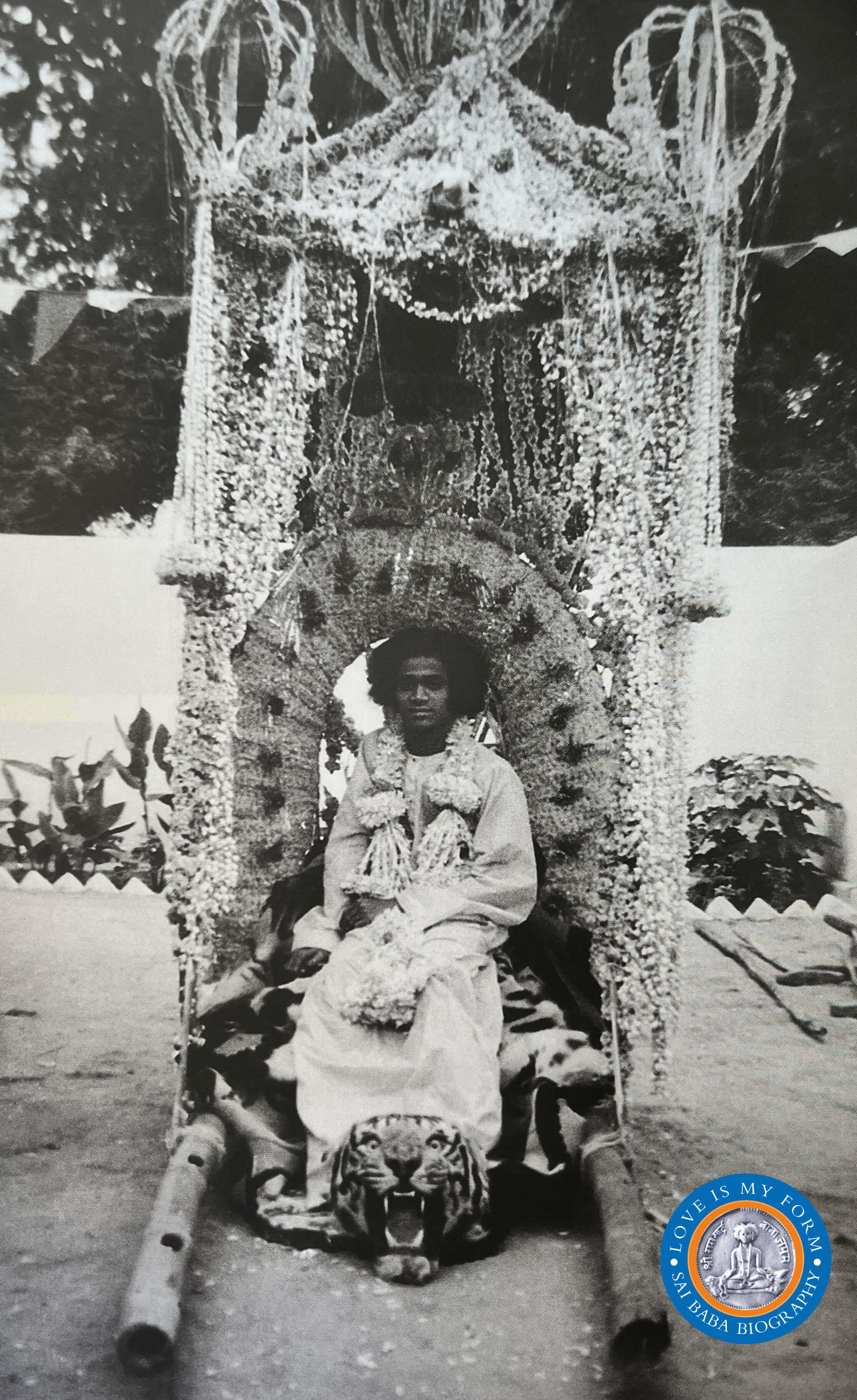 Photo from Love Is My Form: The Advent Book by R. Padmanaban